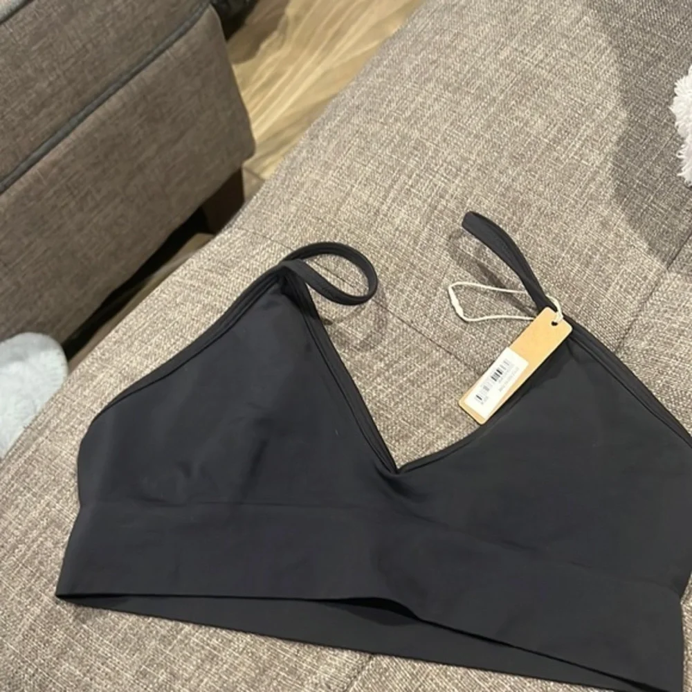 Skims Smoothing Bralette Sporty - Picture 4 of 8